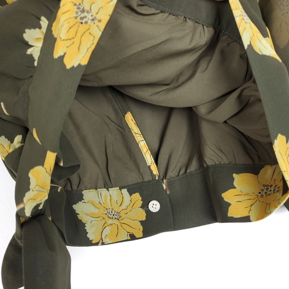 Madewell Effie Floral Woven Wrap in XXS - Picture 6 of 16